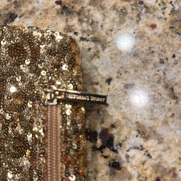 Victoria’s Secret sequin clutch - Picture 4 of 6